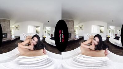 Smoking hot brunette Katrina Jade provides you with a tremendous VR sexual experience