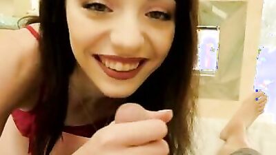 Gets Some Afternoon Dick Before Her Night Shoot