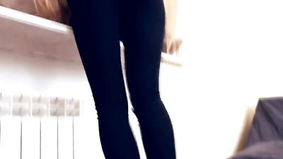 Under-Feet_Erica