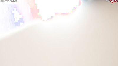 Dude plays with blonde's ass while fucking her wet pussy