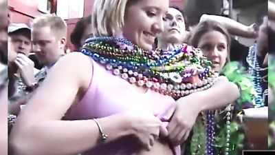 Mardi Gras Slut gets Pussy Eaten Uncensored