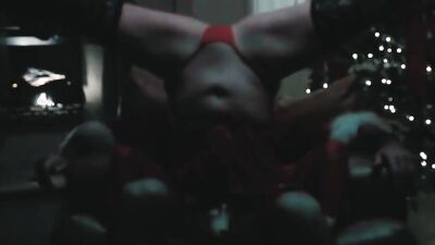 Tattooed babe Crystal Taylor is being shagged by a kinky Santa