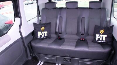 Lindsey Olsen and Matt Bird are having wild sex in the car