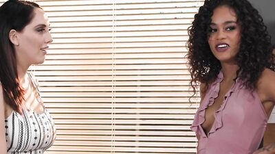 Interracial lesbian sex video with Nickey Huntsman and Scarlit Scandal