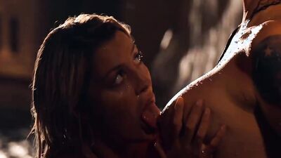 Simony Diamond and Sienna Day are enjoying some nice time together
