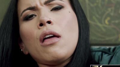 Tattooed brunette Agatha Reiss puts a BBC in her butthole