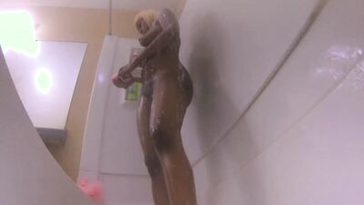 Blonde black girl with natural boobs is cleaning her cunt