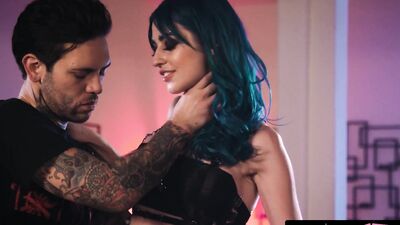 Jewelz Blu & Small Hands are shagging in this hot scene