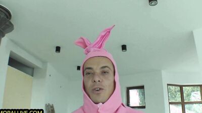 Renata Fox is riding lucky chap's prick in a POV