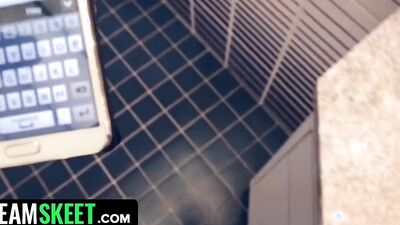 Lovely Brooklyn Rose sucks her boyfriend's dong and gets shagged
