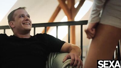 Gorgeous model is riding a lucky fella's dong in this video