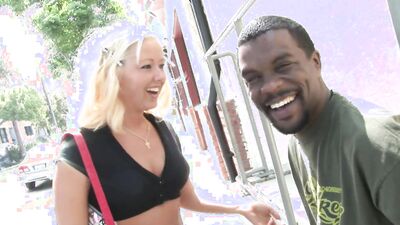Naughty Patricia is wrapping her juicy cunt around stranger's BBC