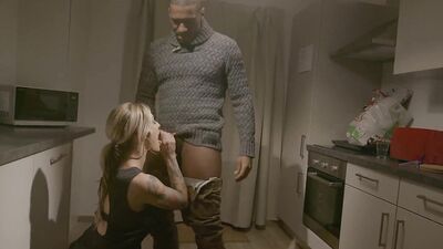 Busty MILF Yves Morgan geta her cunt filled with BBC