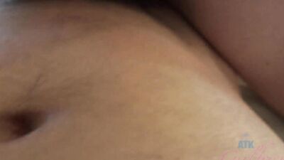 Amateur babe Sierra is riding boyfriend's prick in homemade POV
