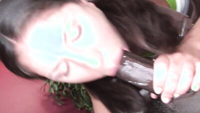 Slutty babe Isabella gets her juicy cunt destroyed with a BBC