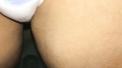 Close-up video of amateur babe playing with her wet puss