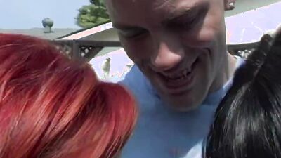 Derrick Pierce, Shannon Kelly & Shi Reeves shag in 3some