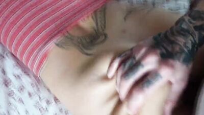 Lovely amateur babe gets her ass stretched with a dick