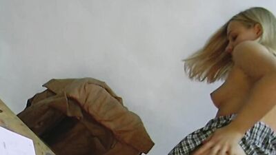 Naughty blonde babe is rubbing her cunt in this solo performance
