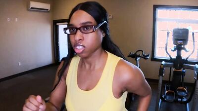 Cute ebony chick gets fucked by her boyfriend in this homemade footage