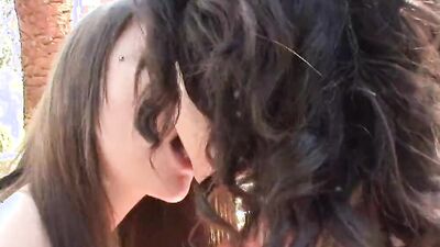 Cassandra Nix & Lilly Evans are rubbing each other's cherry