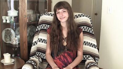 Yanks Brunette Willow Interview And Masturbation