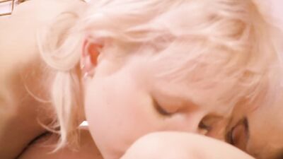 Hairy cutie has lesbian sex with petite blonde