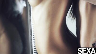 Watch this stunning blowjob babe suck and fuck her studly man