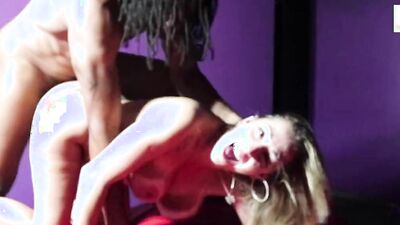 Fucking Hot MILF Julia Fontanelli in a Swing Club (Anal Pounding)