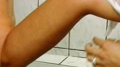 A beautiful German chick with an amazing body gets banged in the bathtub