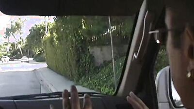 Tight Pussy Hot Brunette Babe finds a solution to be stuck in the traffic which involves cumming in mouth and hard sex