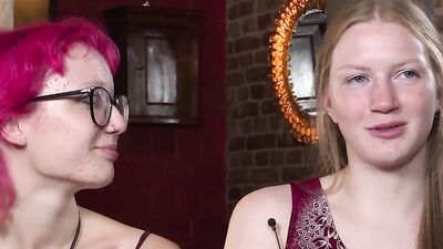 Ersties - Zoe und Tonja stehen auf ungewöhnliche Dinge