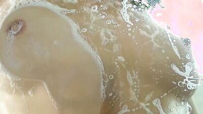 Passion-HD - Ariel Winters's Sexy and Sensual Shower Show