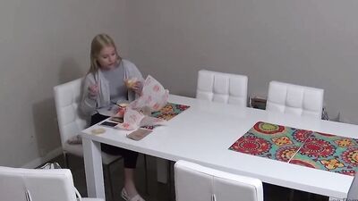 Huge sex appetite of a gorgeous blonde model