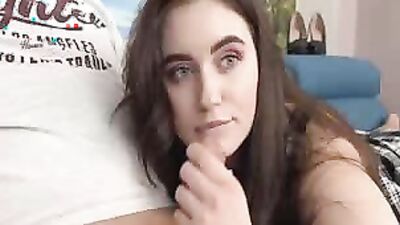 Brunette With Gorgeous Face Sucking Huge Cock