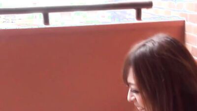 Japanese amateur drenches staircase after pissing