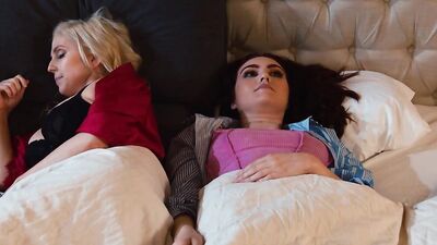 Christie gets so aroused from Freya's masturbation