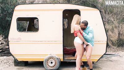 Selvaggia Fucks Outdoor With Big Cock Stud By The Trailer - MAMACITAZ