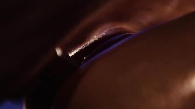 Sinful babes pussy licked and creampied by lover in the dark