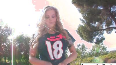 Hot blonde babe sucks and fucks