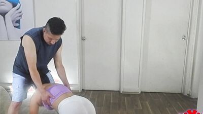 I Fuck My Stepsister When I'm Going To Give Her A Yoga Class