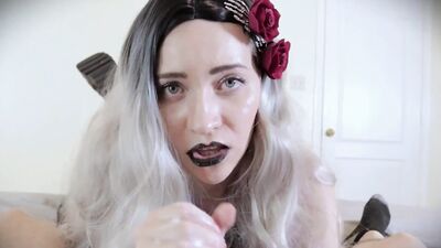 Vampire Seduction: Cum Milking Handjob (HALLOWEEN)