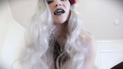 Vampire Seduction: Cum Milking Handjob (HALLOWEEN)