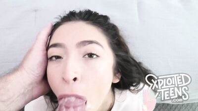 Watch this petite Latina teen give a sloppy blowjob