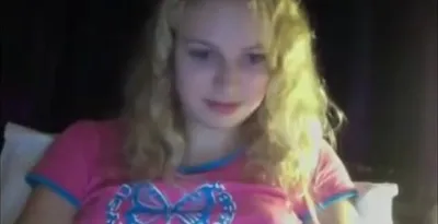 shy omegle teen blonde @ BabesTube.com