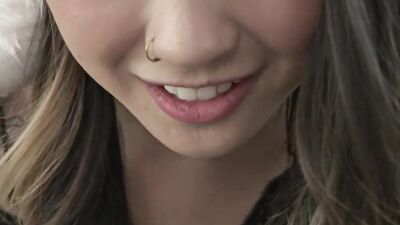 Lulu Chu Licks her Swap-bros Candy Cane until the very Last Drop -S4:E4