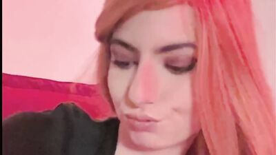 chauffe LuciferaBast sur tinder et déglingue la comme il se doit dans ce jeu interactif