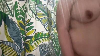 CHUBBY FAT BBW VANILLA FAITH ARDALAN TAKING A SHOWER