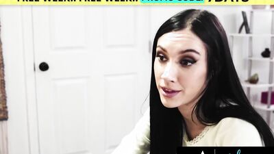 GIRLSWAY - I Massaged My Bestie's Hot Stepsister Lily Larimar, It Ended Up With Extreme Scissoring!