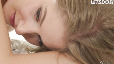 Blonde Chick Tiffany Tatum Fingers Her Sweet Pussy In Front Of Her Lover - WHITEBOXXX